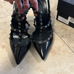 Valentino Rockstud